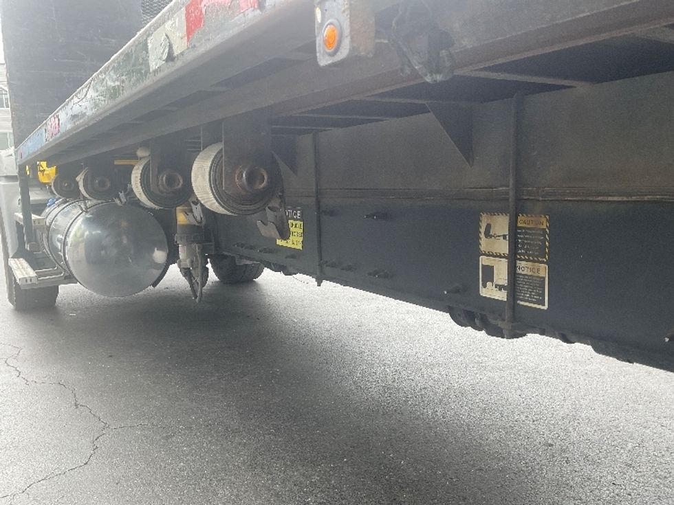 Flatbed Truck-Light and Medium Duty Trucks-Mack-2019-GRANITE-Bethlehem-PA-193,629\n\t\tmiles-$ 103,000 - Image 5