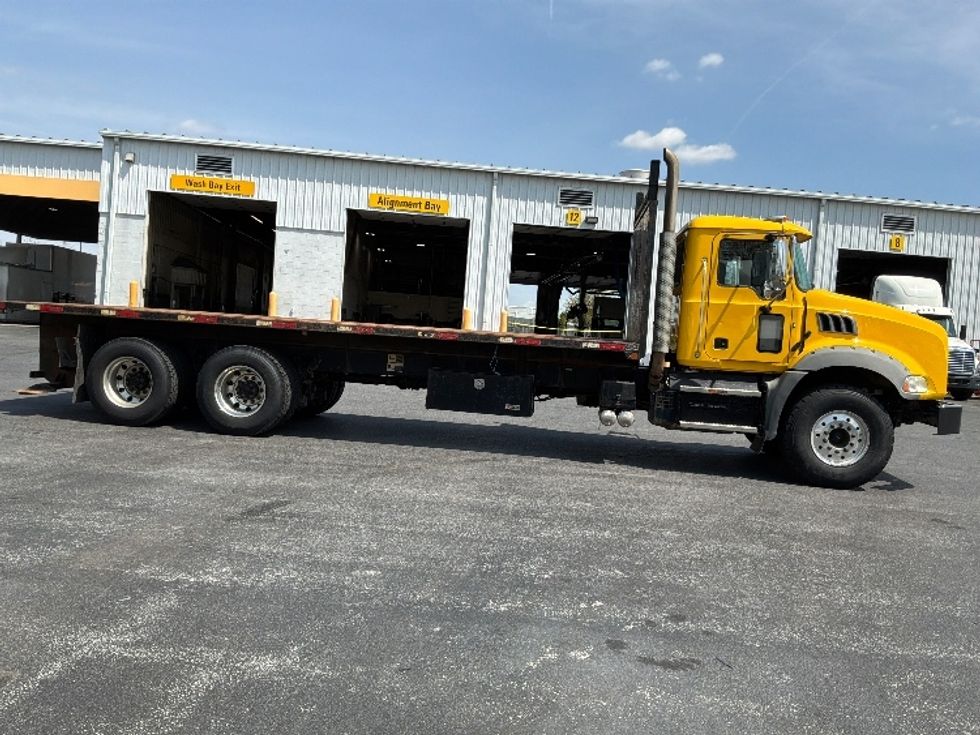 Flatbed Truck-Light and Medium Duty Trucks-Mack-2019-GRANITE-Harrisburg-PA-234,055\n\t\tmiles-$ 106,500 - Image 15