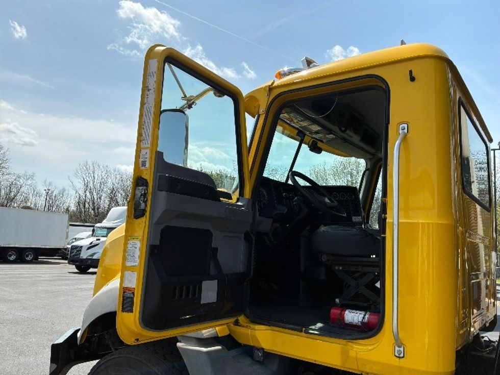 Flatbed Truck-Light and Medium Duty Trucks-Mack-2019-GRANITE-Harrisburg-PA-234,055\n\t\tmiles-$ 106,500 - Image 16