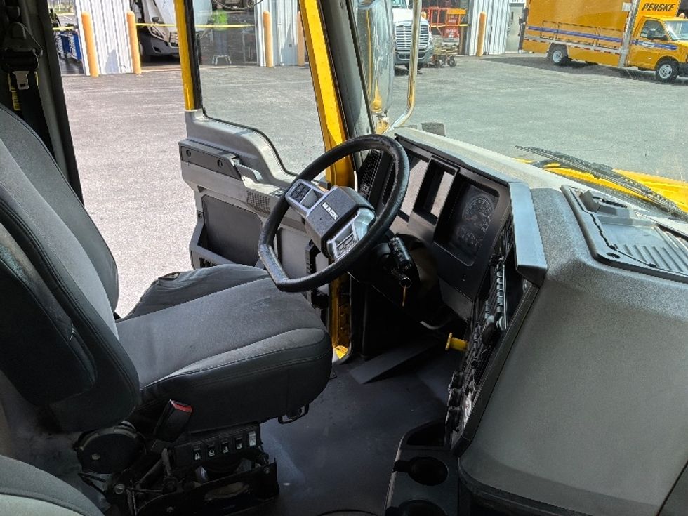 Flatbed Truck-Light and Medium Duty Trucks-Mack-2019-GRANITE-Harrisburg-PA-234,055\n\t\tmiles-$ 106,500 - Image 22