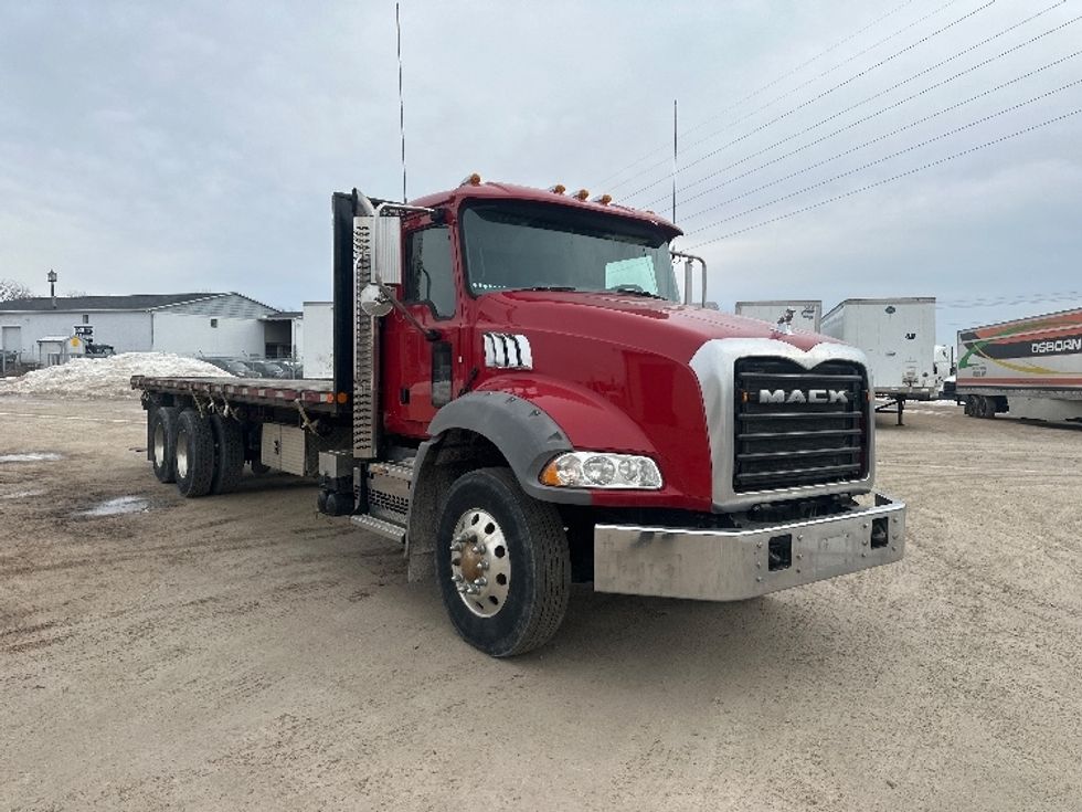 Flatbed Truck-Light and Medium Duty Trucks-Mack-2020-GU533-North Fond Du Lac-WI-134,483\n\t\tmiles-$ 76,000 - Image 1