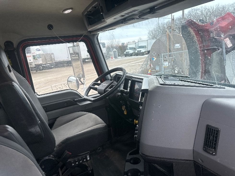 Flatbed Truck-Light and Medium Duty Trucks-Mack-2020-GU533-North Fond Du Lac-WI-134,483\n\t\tmiles-$ 76,000 - Image 18