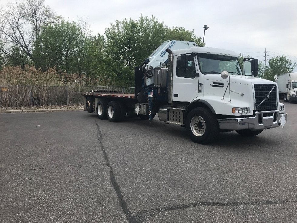 Used Volvo Flatbed Trucks for Sale Penske Used Trucks
