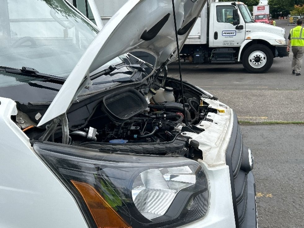 Glass Truck-Specialized Equipment-Ford-2020-TRAN350-Portland-OR-113,485\n\t\tmiles-$ 35,000 - Image 21