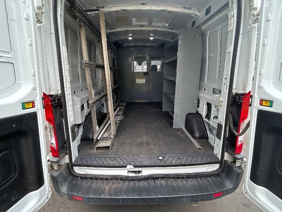 Glass Truck-Specialized Equipment-Ford-2020-TRAN350-Portland-OR-113,485\n\t\tmiles-$ 35,000 - Image 8