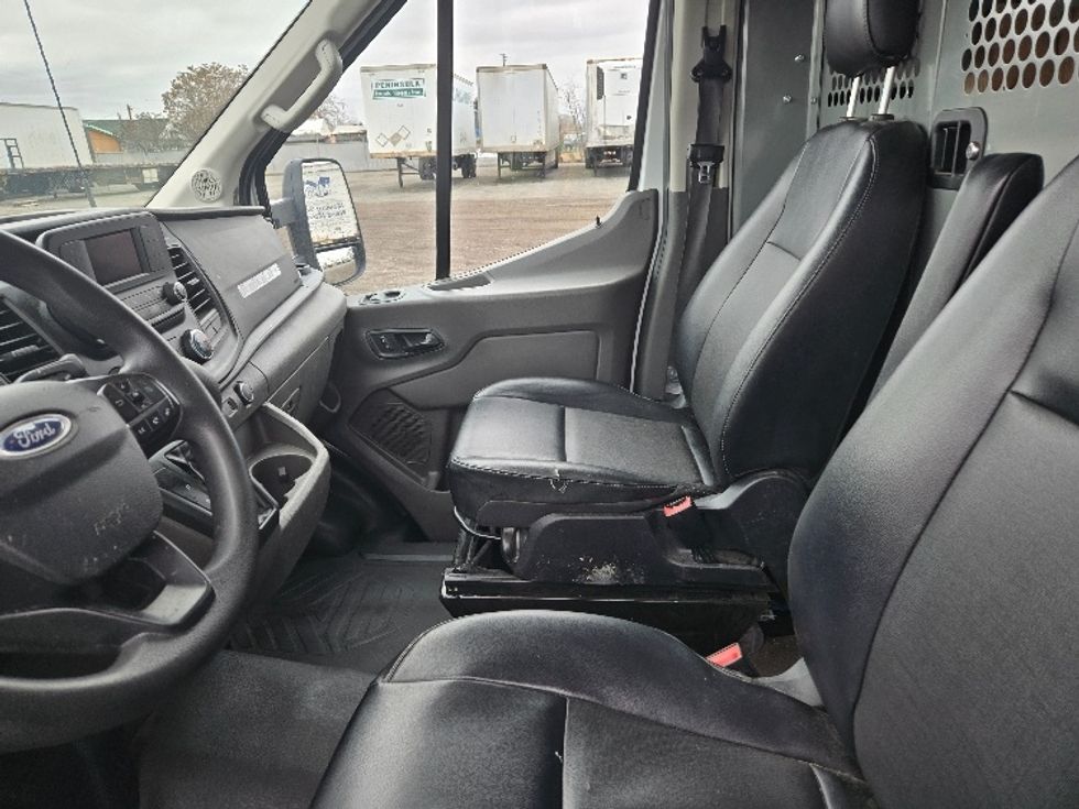 Glass Truck-Specialized Equipment-Ford-2020-TRAN350-Yakima-WA-201,611\n\t\tmiles-$ 22,500 - Image 15