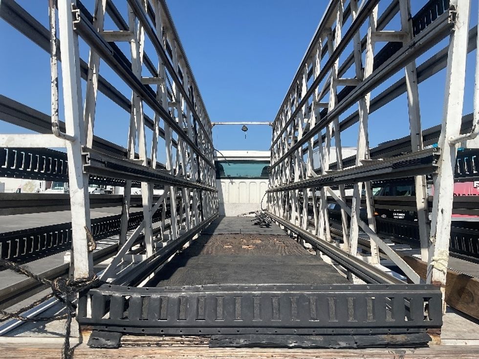 Glass Truck-Specialized Equipment-Freightliner-2016-M2-City Of Industry-CA-447,495\n\t\tmiles-$ 23,000 - Image 9