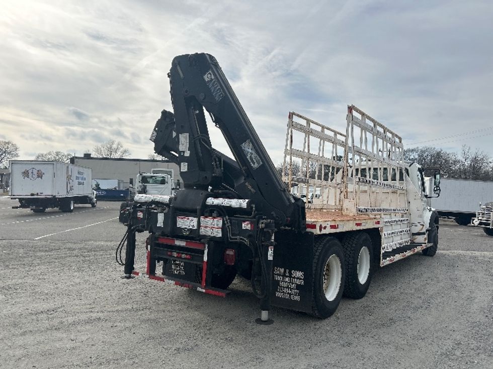 Glass Truck-Specialized Equipment-Freightliner-2016-M211264S-Richmond-VA-257,139\n\t\tmiles-$ 66,000 - Image 13