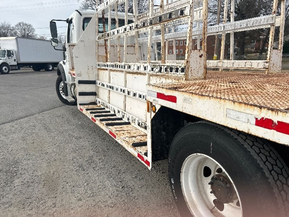 Glass Truck-Specialized Equipment-Freightliner-2016-M211264S-Richmond-VA-257,139\n\t\tmiles-$ 66,000 - Image 14