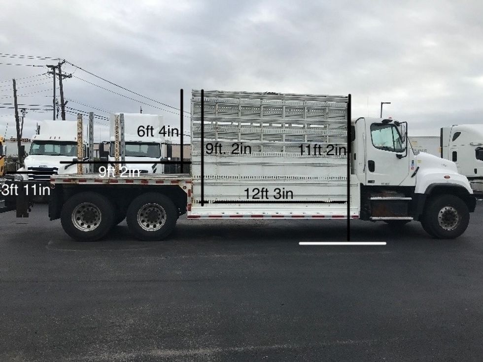Glass Truck-Specialized Equipment-Freightliner-2018-114SD-Linden-NJ-120,577\n\t\tmiles-$ 96,000 - Image 25
