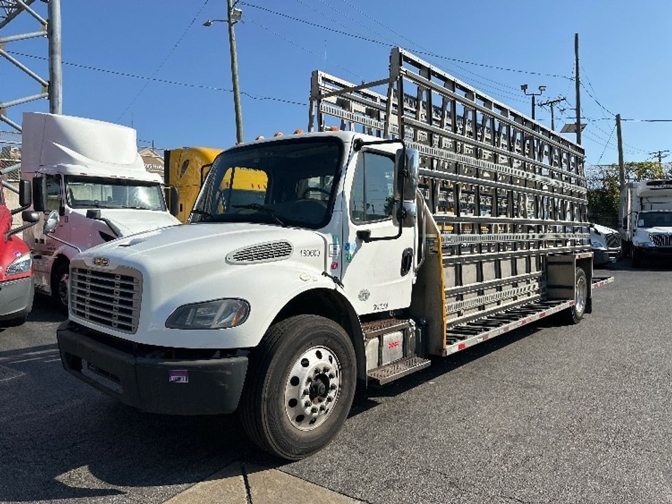 Glass Truck-Specialized Equipment-Freightliner-2018-M2-North Bergen-NJ-401,218\n\t\tmiles-$ 37,500 - Image 3