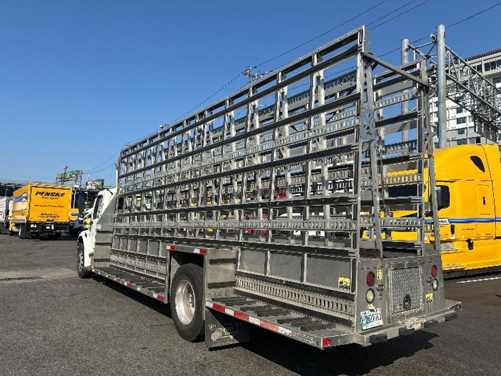 Glass Truck-Specialized Equipment-Freightliner-2018-M2-North Bergen-NJ-401,218\n\t\tmiles-$ 37,500 - Image 5