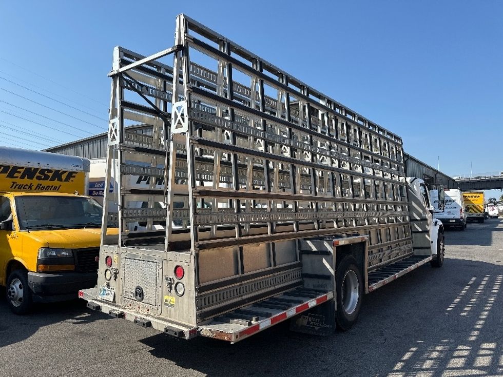 Glass Truck-Specialized Equipment-Freightliner-2018-M2-North Bergen-NJ-401,218\n\t\tmiles-$ 37,500 - Image 9