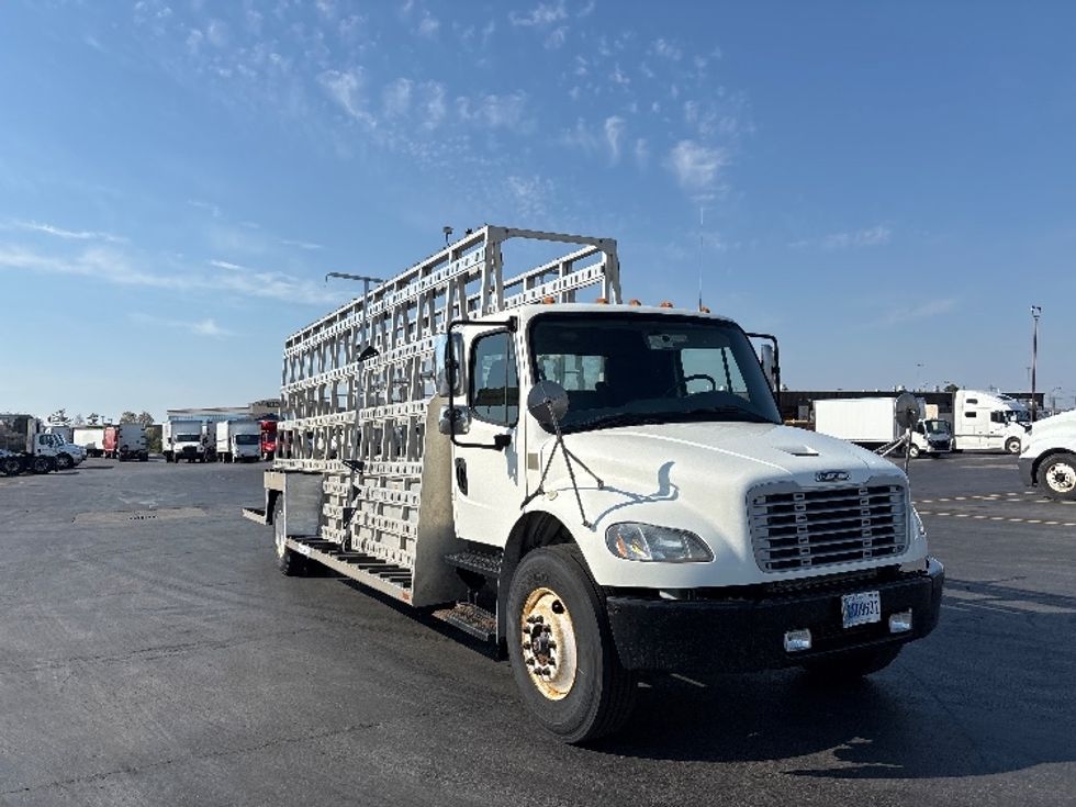 Glass Truck-Specialized Equipment-Freightliner-2019-M2-Columbus-OH-263,282\n\t\tmiles-$ 41,750 - Image 1