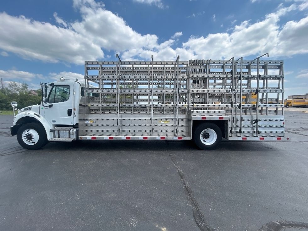Glass Truck-Specialized Equipment-Freightliner-2020-M2-Indianapolis-IN-288,357\n\t\tmiles-$ 33,750 - Image 4