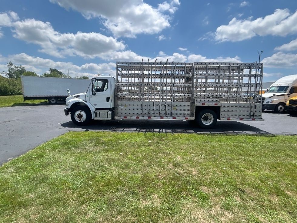 Glass Truck-Specialized Equipment-Freightliner-2021-M2-Indianapolis-IN-262,861\n\t\tmiles-$ 40,500 - Image 4