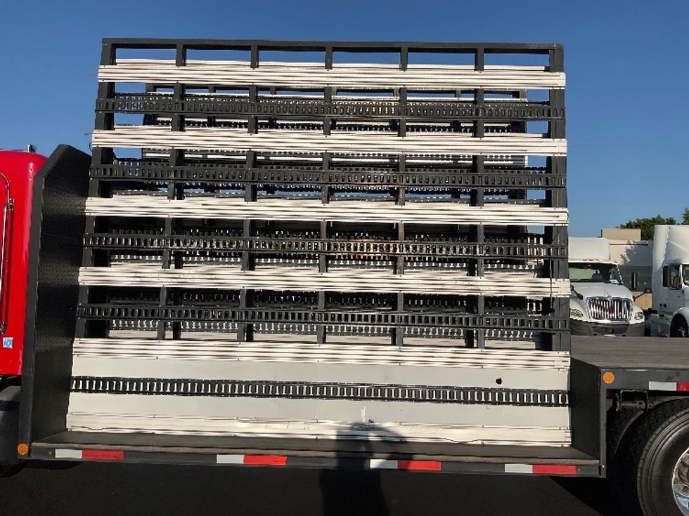 Glass Truck-Specialized Equipment-Peterbilt-2017-337-Torrance-CA-56,359\n\t\tmiles-$ 46,750 - Image 26
