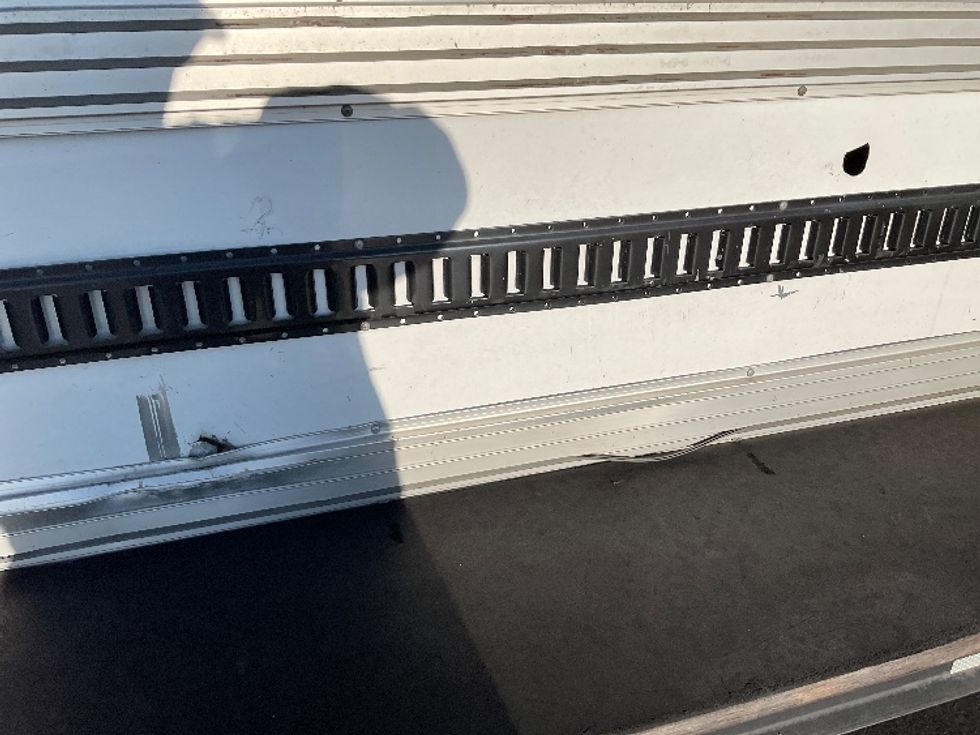 Glass Truck-Specialized Equipment-Peterbilt-2017-337-Torrance-CA-56,359\n\t\tmiles-$ 46,750 - Image 27