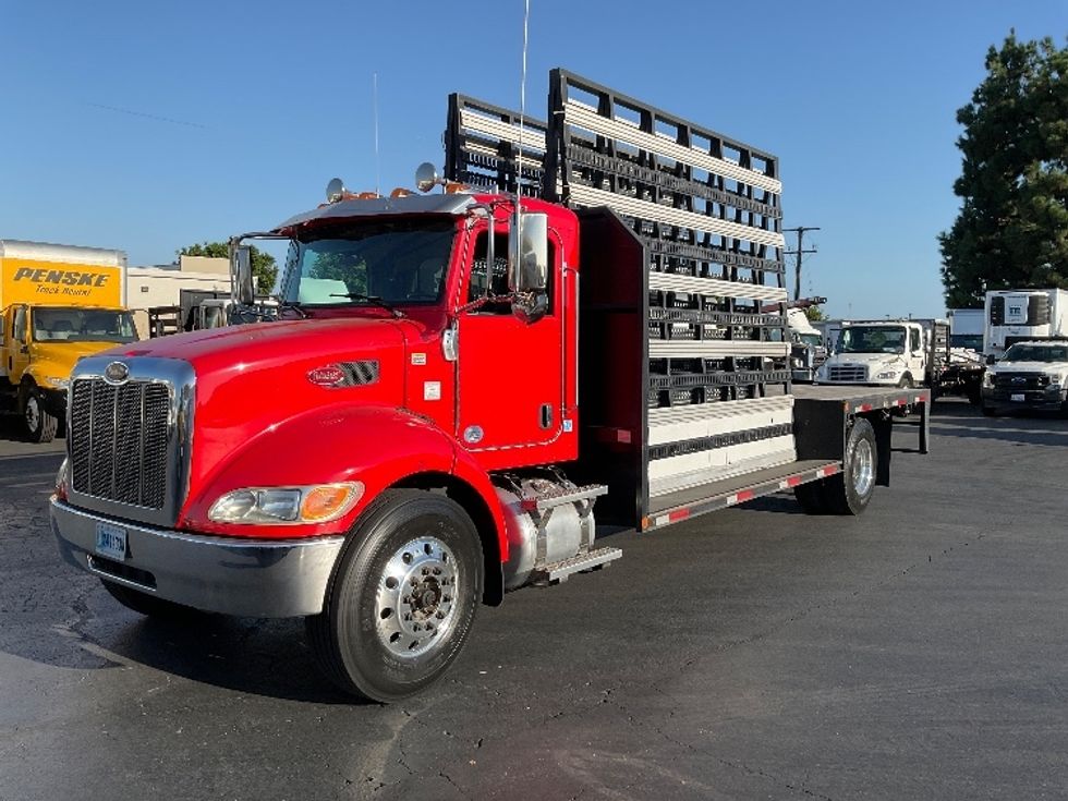 Glass Truck-Specialized Equipment-Peterbilt-2017-337-Torrance-CA-56,359\n\t\tmiles-$ 46,750 - Image 3