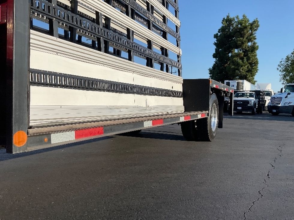 Glass Truck-Specialized Equipment-Peterbilt-2017-337-Torrance-CA-56,359\n\t\tmiles-$ 46,750 - Image 5