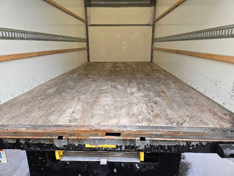 Light Duty Box Truck-Alternative Fuel Trucks & Tractors-Ford-2023-E350-Ypsilanti-MI-75,068\n\t\tmiles-$ 31,250 - Image 9