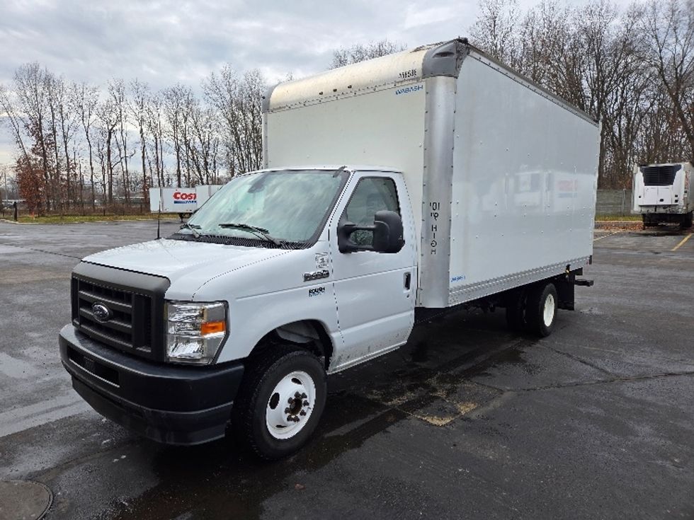 Light Duty Box Truck-Alternative Fuel Trucks & Tractors-Ford-2023-E350-Ypsilanti-MI-82,689\n\t\tmiles-$ 34,500 - Image 3