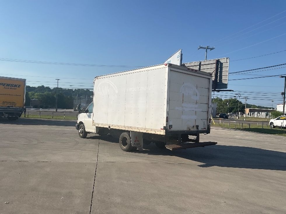 Light Duty Box Truck-Light and Medium Duty Trucks-Chevrolet-2007-EXPRESS-Knoxville-TN-530,971\n\t\tmiles-$ 9,000 - Image 5