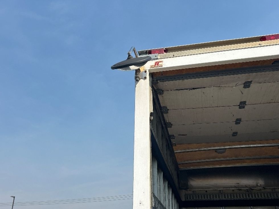 Light Duty Box Truck-Light and Medium Duty Trucks-Chevrolet-2010-EXPRESS-Madison-AL-154,834\n\t\tmiles-$ 8,000 - Image 25