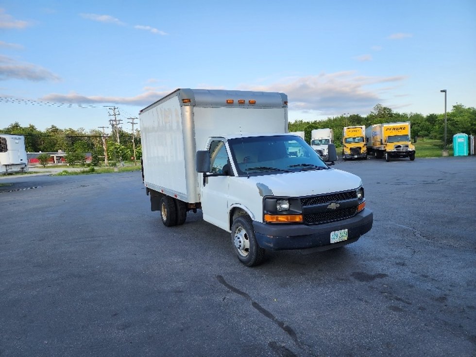 Used Chevrolet Light Duty Box Trucks for Sale Penske Used Trucks