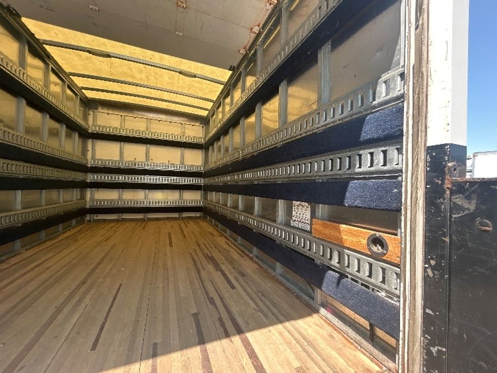Light Duty Box Truck-Light and Medium Duty Trucks-Chevrolet-2017-EXPRESS-Londonderry-NH-117,366\n\t\tmiles-$ 12,500 - Image 12
