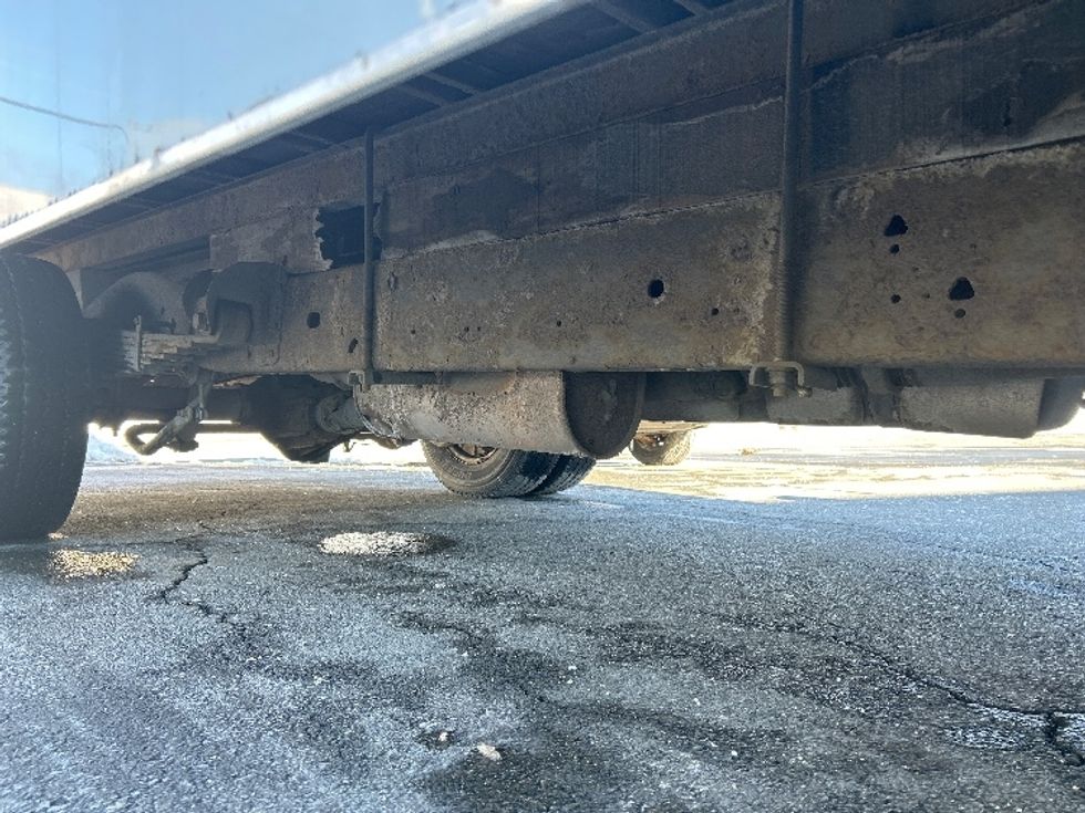 Light Duty Box Truck-Light and Medium Duty Trucks-Chevrolet-2019-G33903-Dartmouth-NS-194,310\n\t\tkm-$ 31,250 - Image 14