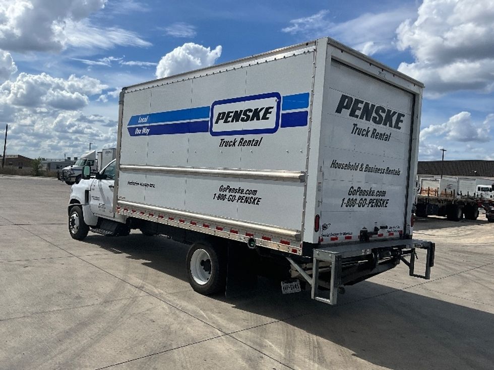 Light Duty Box Truck-Light and Medium Duty Trucks-Chevrolet-2020-SILVERAD-San Antonio-TX-94,500\n\t\tmiles-$ 35,250 - Image 6