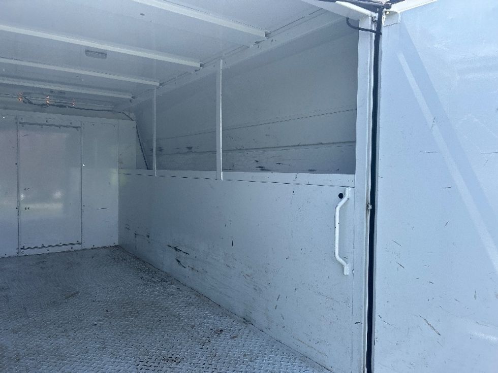 Light Duty Box Truck-Light and Medium Duty Trucks-Chevrolet-2021-EXPRESS-Minoa-NY-109,452\n\t\tmiles-$ 41,000 - Image 12