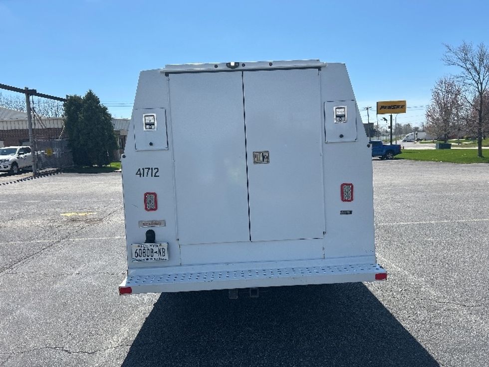 Light Duty Box Truck-Light and Medium Duty Trucks-Chevrolet-2021-EXPRESS-Minoa-NY-109,452\n\t\tmiles-$ 41,000 - Image 7