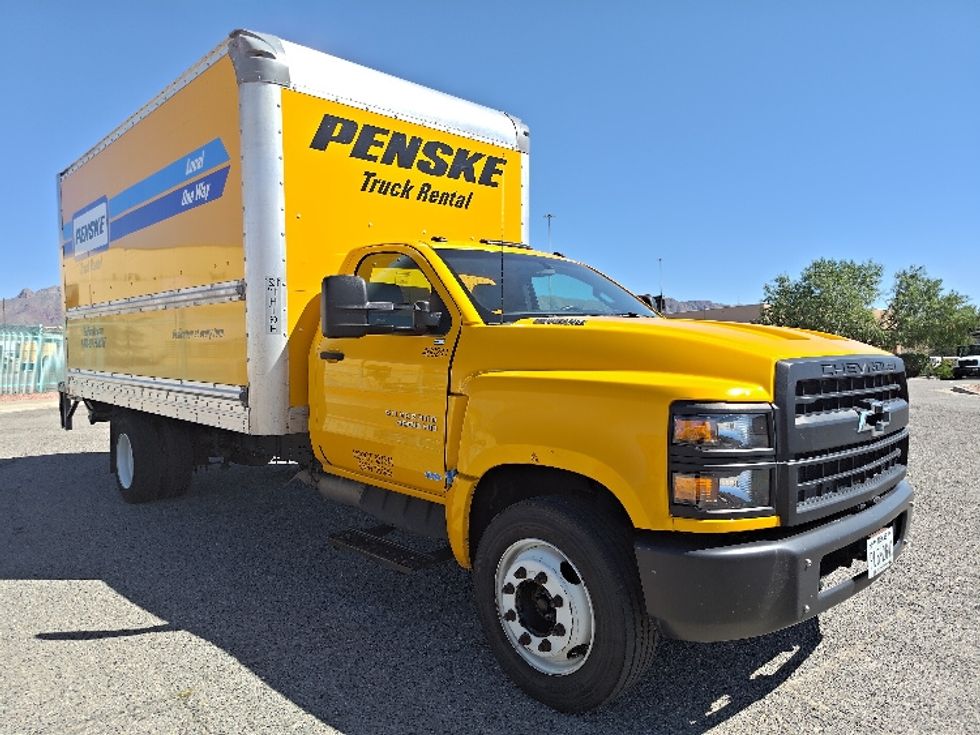 Light Duty Box Truck-Light and Medium Duty Trucks-Chevrolet-2021-SILVERAD-San Antonio-TX-107,941\n\t\tmiles-$ 32,250 - Image 1