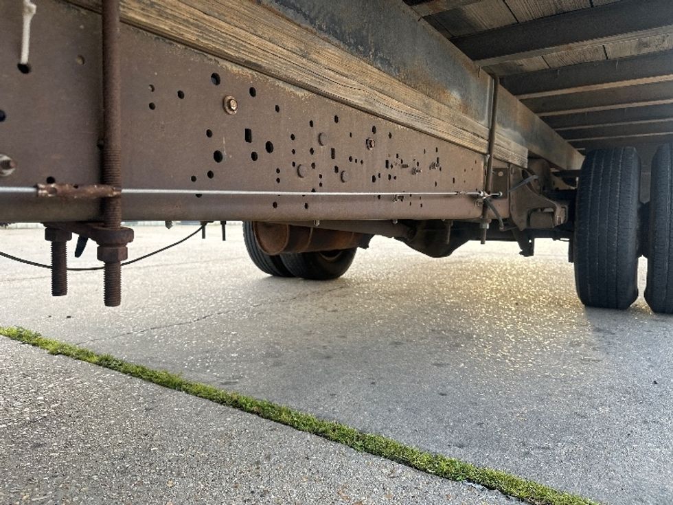 Light Duty Box Truck-Light and Medium Duty Trucks-Ford-2006-E350-Hammond-LA-145,249\n\t\tmiles-$ 9,500 - Image 5