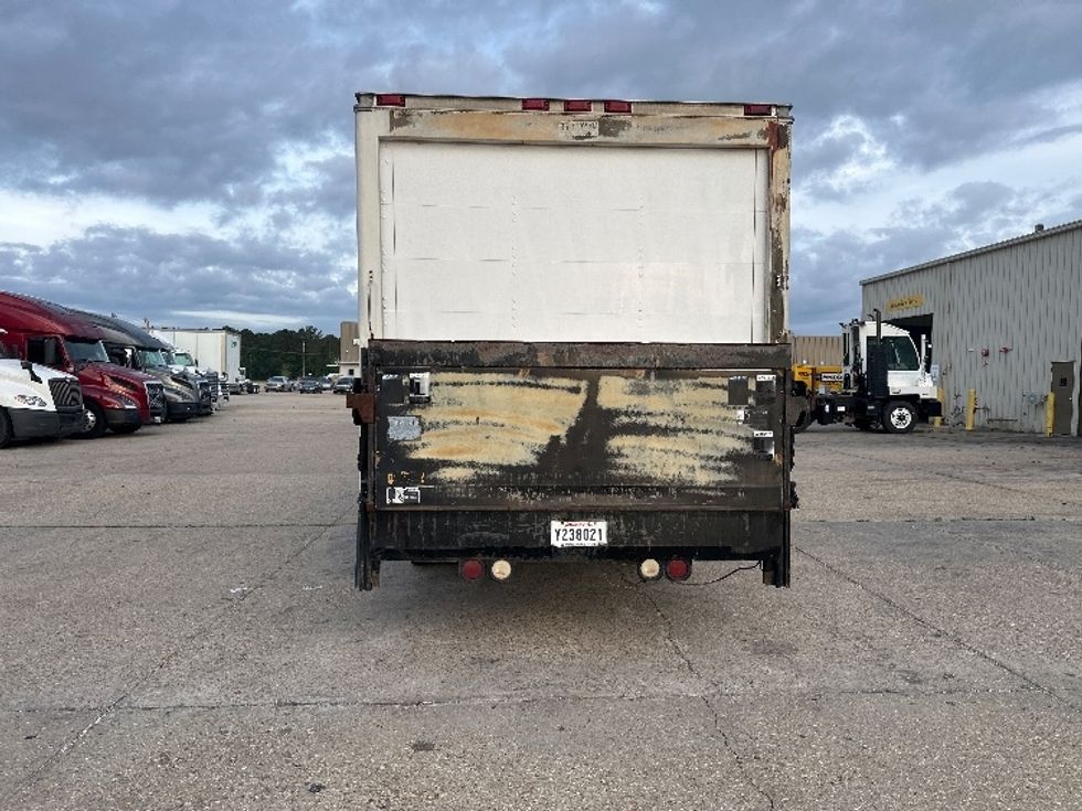Light Duty Box Truck-Light and Medium Duty Trucks-Ford-2006-E350-Hammond-LA-145,249\n\t\tmiles-$ 9,500 - Image 7