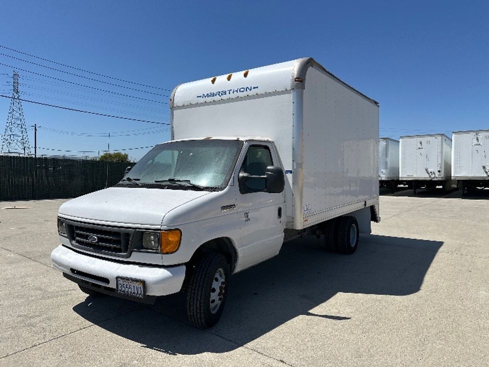 Light Duty Box Truck-Light and Medium Duty Trucks-Ford-2006-E350-Richmond-CA-205,509\n\t\tmiles-$ 7,000 - Image 3