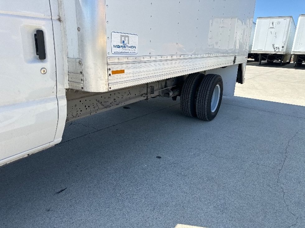 Light Duty Box Truck-Light and Medium Duty Trucks-Ford-2006-E350-Richmond-CA-205,509\n\t\tmiles-$ 7,000 - Image 5