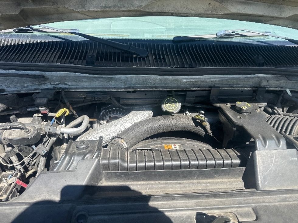 Light Duty Box Truck-Light and Medium Duty Trucks-Ford-2006-E450-Sparks-NV-238,059\n\t\tmiles-$ 8,500 - Image 23