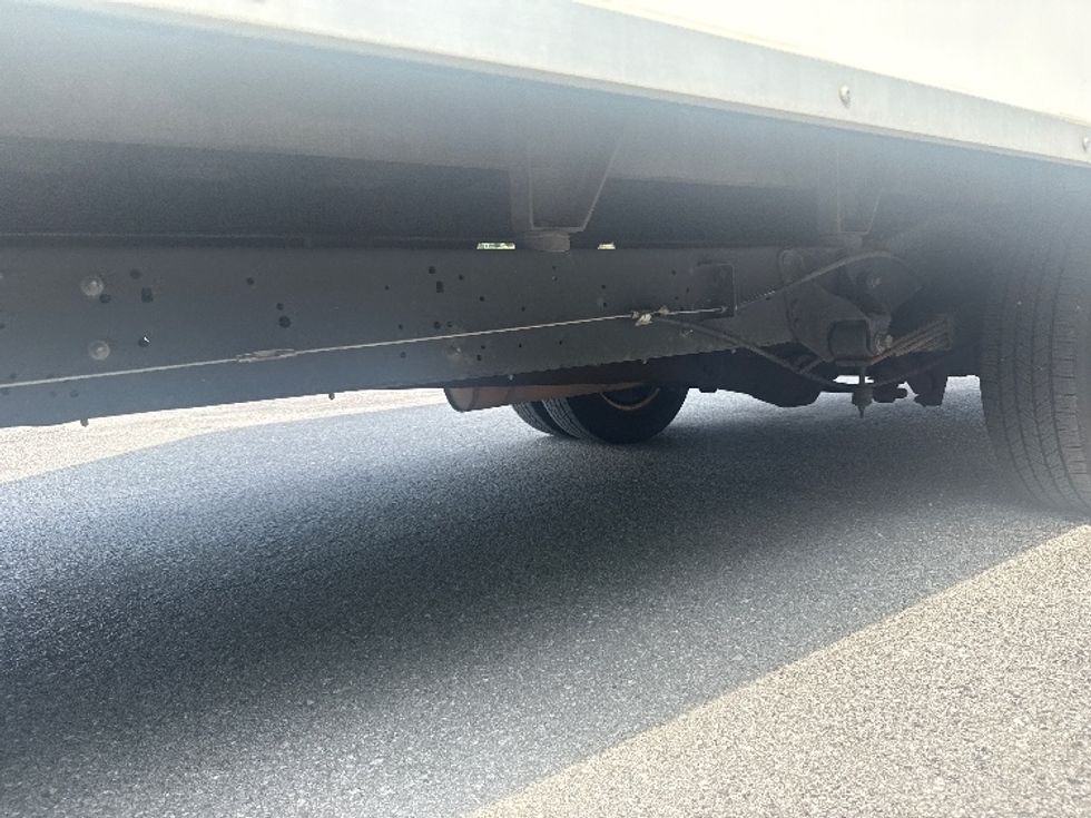 Light Duty Box Truck-Light and Medium Duty Trucks-Ford-2014-E350-Knoxville-TN-189,579\n\t\tmiles-$ 8,500 - Image 5
