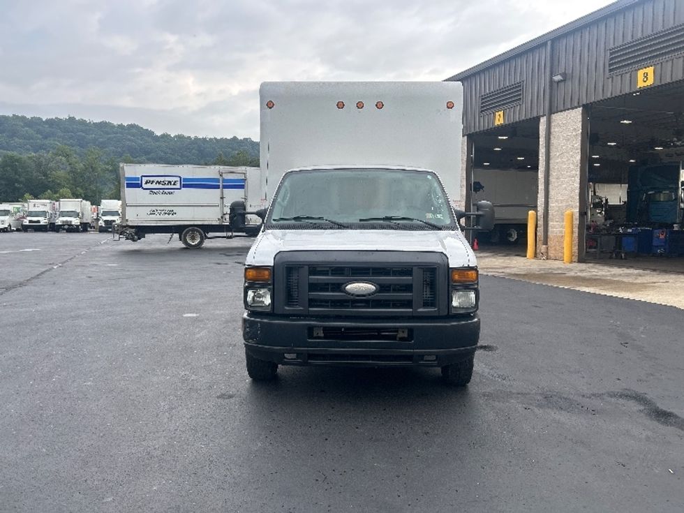 Light Duty Box Truck-Light and Medium Duty Trucks-Ford-2015-E350-Pittsburgh-PA-201,163\n\t\tmiles-$ 8,000 - Image 2