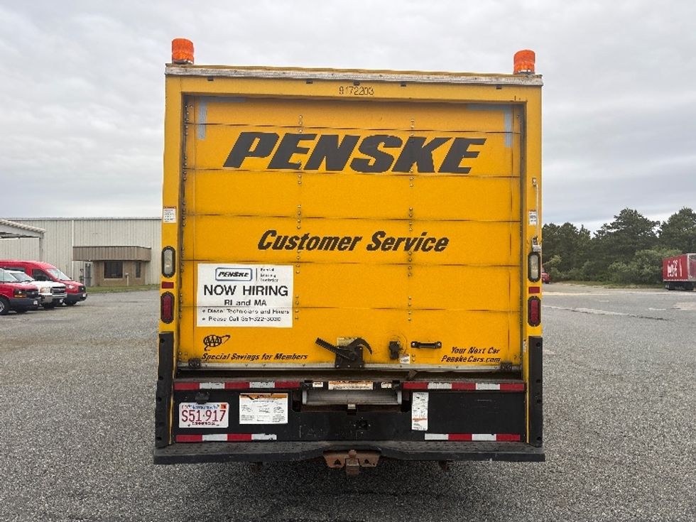 Light Duty Box Truck-Light and Medium Duty Trucks-Ford-2015-E350-Sandwich-MA-135,183\n\t\tmiles-$ 15,750 - Image 7