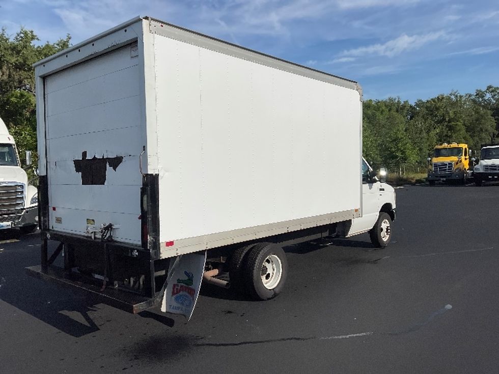 Light Duty Box Truck-Light and Medium Duty Trucks-Ford-2015-E350-Tampa-FL-193,929\n\t\tmiles-$ 9,500 - Image 12
