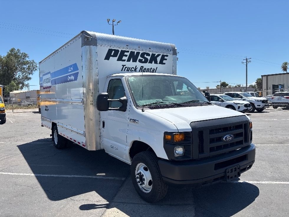 Light Duty Box Truck-Light and Medium Duty Trucks-Ford-2016-E350-Fresno-CA-11,299\n\t\tmiles-$ 22,500 - Image 1