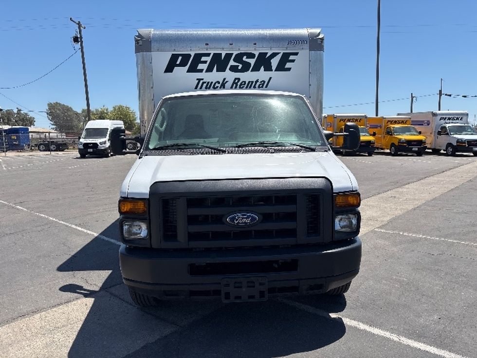 Light Duty Box Truck-Light and Medium Duty Trucks-Ford-2016-E350-Fresno-CA-11,299\n\t\tmiles-$ 22,500 - Image 2
