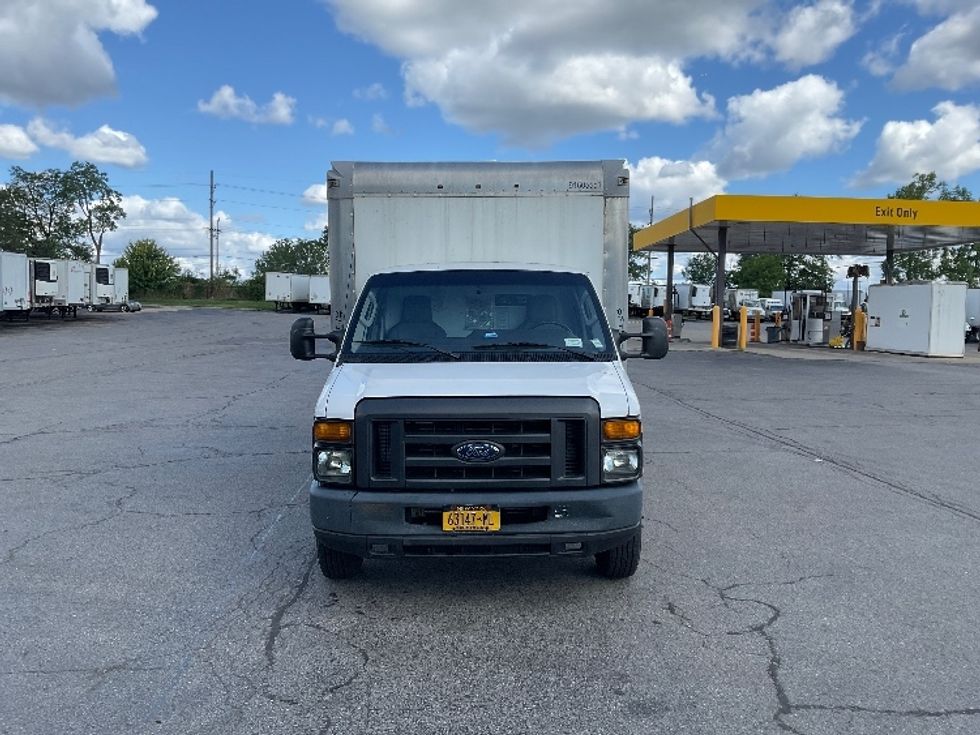 Light Duty Box Truck-Light and Medium Duty Trucks-Ford-2017-E350-Fredonia-NY-89,788\n\t\tmiles-$ 21,000 - Image 2