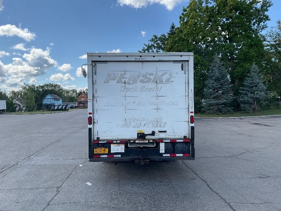 Light Duty Box Truck-Light and Medium Duty Trucks-Ford-2017-E350-Fredonia-NY-89,788\n\t\tmiles-$ 21,000 - Image 7