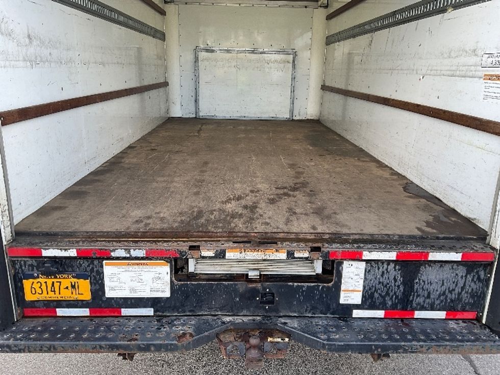 Light Duty Box Truck-Light and Medium Duty Trucks-Ford-2017-E350-Fredonia-NY-89,788\n\t\tmiles-$ 21,000 - Image 9