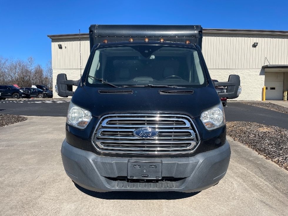 Light Duty Box Truck-Light and Medium Duty Trucks-Ford-2017-Transit 350-Concord-NC-85,846\n\t\tmiles-$ 26,250 - Image 2